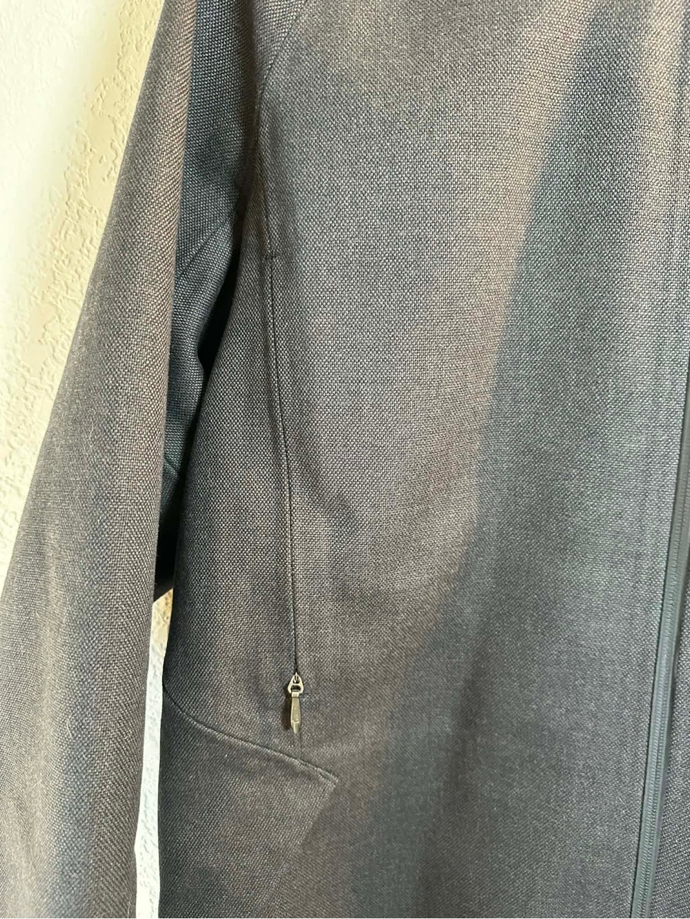 Lululemon Return Of The Mac Jacket - Picture 7 of 8